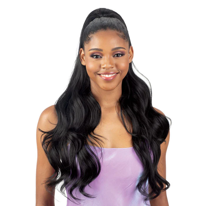 Model Model Gardenia Drawstring Ponytail - MELLOW WAVE 26"