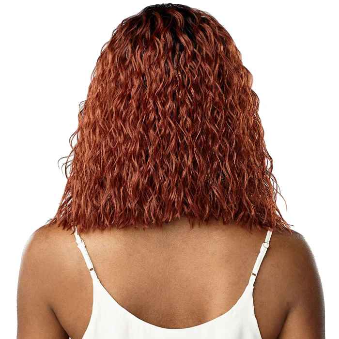 Sensationnel Dashly Wet & Wavy Style HD Deep PartIng Lace Front Wig - LACE UNIT 17 - Image 4